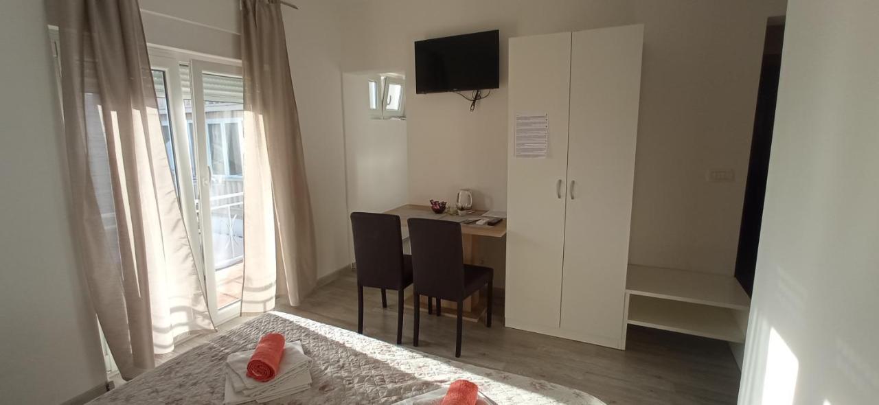 E&A Apartment Baska Voda Exterior photo