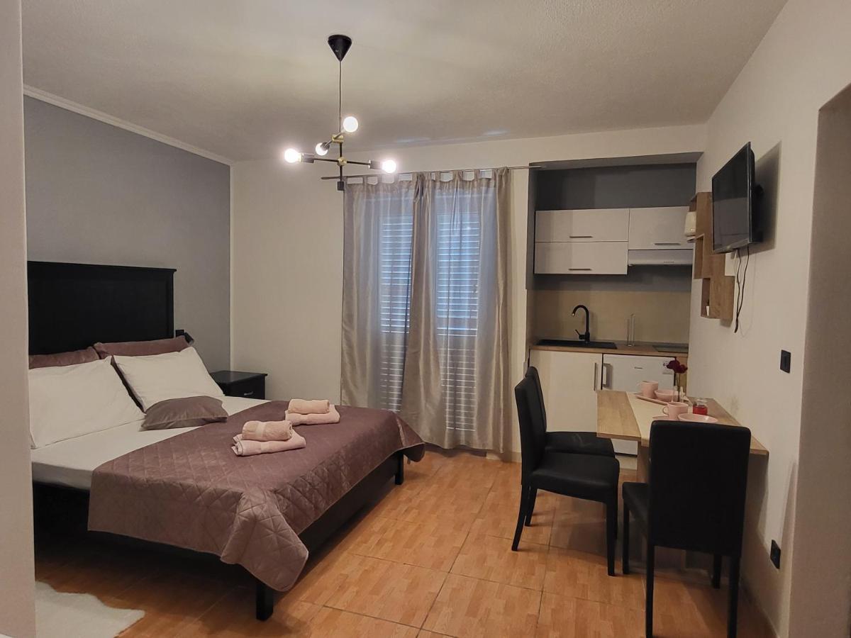 E&A Apartment Baska Voda Exterior photo